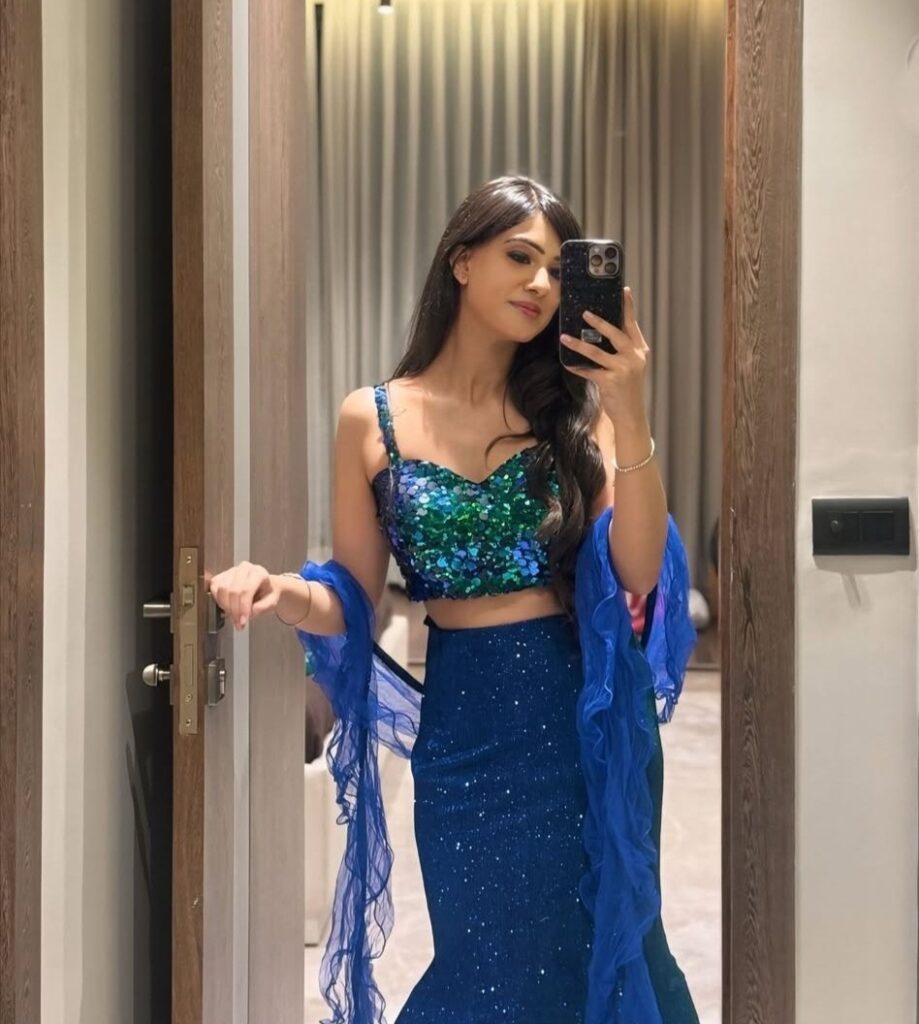 Model Pooja