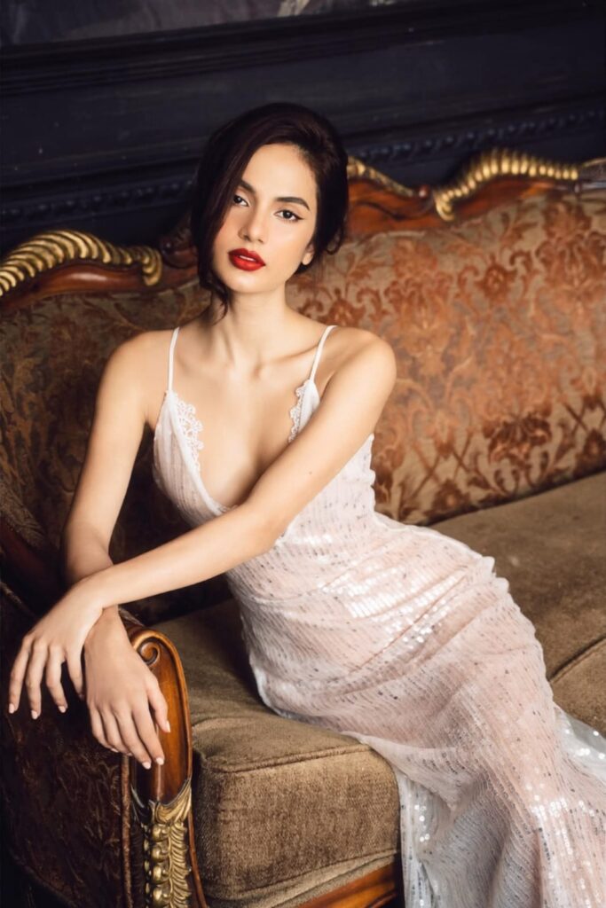 Elena